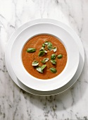 Rohe Tomatensuppe