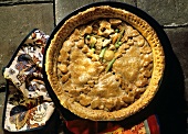 Gratins & wholemeal vegetable goulash pie