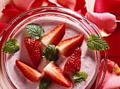 Strawberry-Quark Mousse