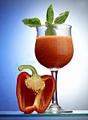 Freshly Squeezed Bell Pepper Juice with Basil