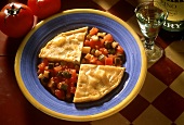 Tortilla mit Tomaten-Zucchini-Sauce