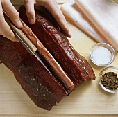 Preparing venison: separating meat from backbone