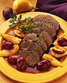 Roast beef with parsley and fruity sauce