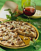 Wholemeal pizza with chanterelles & Fontina cheese