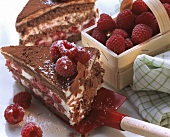 Himbeer-Tiramisu-Torte