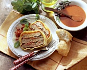 Lasagna meatloaf with tomato sauce