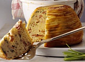 Beehive (pasta bake with ham and cheese)