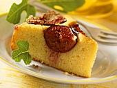 Yoghurt cake with figs