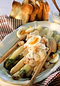 Asparagus salad with egg and shrimps