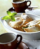 Calzoni dolci (mini-calzoni with sweet chick-pea filling)