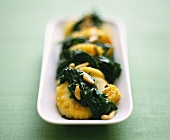 Fried goat's cheese with spinach