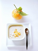 Curried yoghurt dressing with mandarins