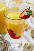 Advocaat with strawberries