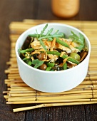 Chicken and bean salad with rocket and olives