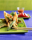 Asparagus tempura with tuna
