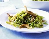 Tagliatelle with oyster mushrooms and spring onions