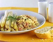 Asparagus with scrambled egg and shrimps