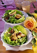 Hähnchenkeulen-Confit mit Bohnensalat