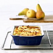Quark pudding with pears