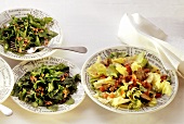 Löwenzahn-Speck-Salat & Endiviensalat mit Leber (Frankreich)