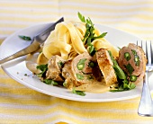 Veal rolls with green beans and ribbon pasta