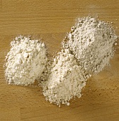 Various types of rye flour