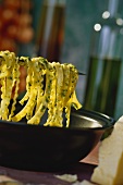 Riccitelle con pesto verde (Nudeln mit Pesto, Italien)