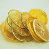 Getrocknete Zitronen- und Limettenscheiben
