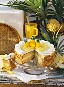 Ananas-Marzipan-Torte