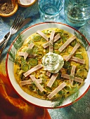 Leek omelette with strips of ham, dill & crème fraiche