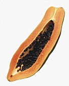 Eine halbierte Papaya mit Kernen