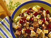 Beef & vegetable salad with beetroot, cauliflower & cheese