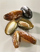 Fresh and dried dates, whole and halved