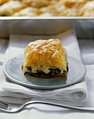 Puff pastry pie with spinach and sheep's cheese