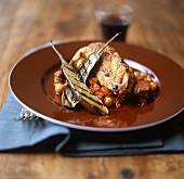 Grilled chicken with aubergines on chick-peas