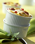Quark gratin with berries in small baking dish