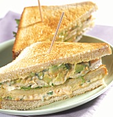 Sandwiches with chicken and avocado