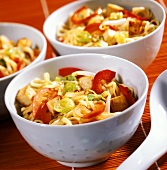 Wok-cooked Asian noodles with tofu and vegetables 