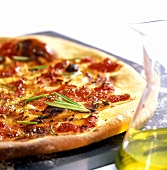 Pizza pane (Pizza bread with tomatoes and rosemary, Italy)