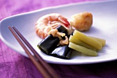 Seaweed with ginger, vegetables and shrimp (Japan)