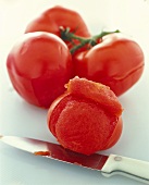 Skinning tomatoes