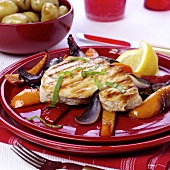 Grilled chicken breast with peppers