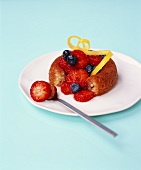 Mini-savarin with berries