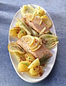 Lemon salmon with fennel and potatoes