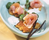 Vanilla couscous cakes with smoked salmon and cress sauce