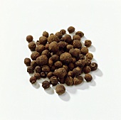 Pimento berries, dried