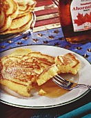 Pancakes with maple syrup (USA)