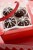 Chocolates to give as a gift (Christmas)