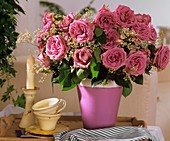 Arrangement of pink roses