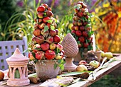 Table decoration with apple pyramids